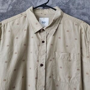 Katin Men's 2XL‎ Fits XL  Short Sleeve Beige Button Up Shirt